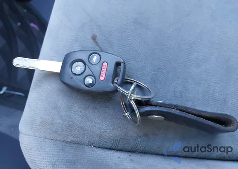 2006 Honda Accord 2.4 Ex z USA, uszkodzony, nr VIN 1HGCM56706A154652